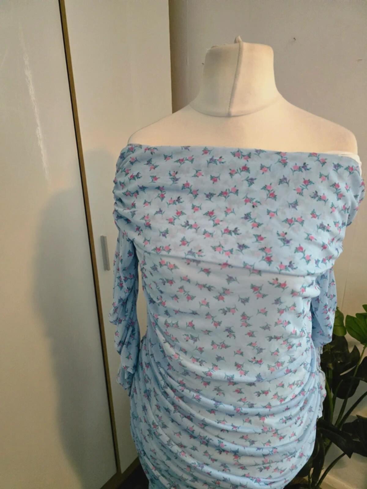 Boohoo Light Blue Floral Off The Shoulder Midi Dress Size 12