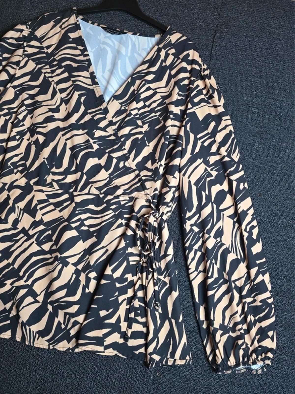 Dorothy Perkins Animal Print Wrap Top Brown Black Size 26 Peplum