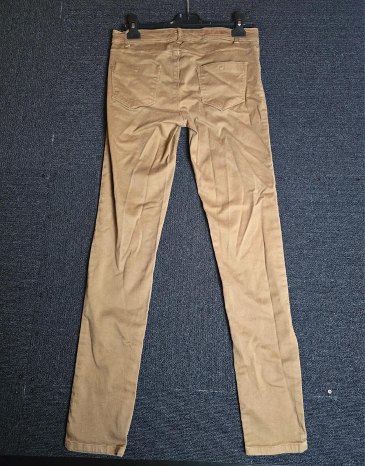 Zara TRF Beige Slim Leg Jeans Low Rise Size 10 EUR 38