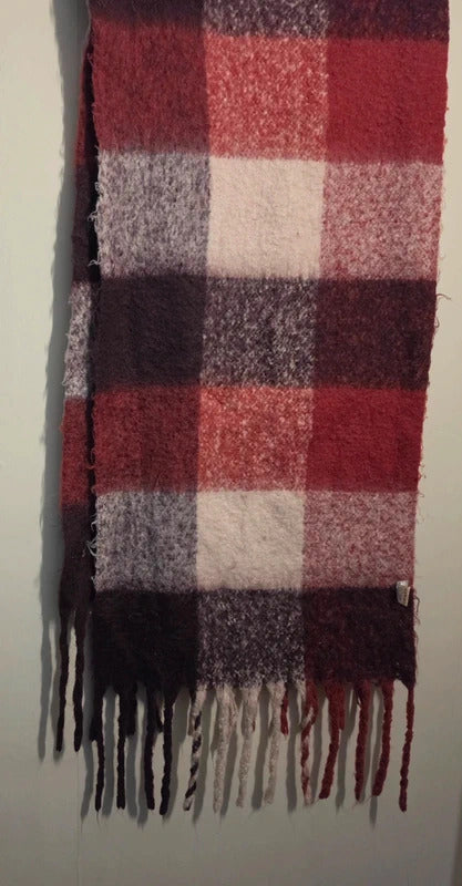 Original Red Burgundy Purple Checked Chunky Knit Tassel Scarf