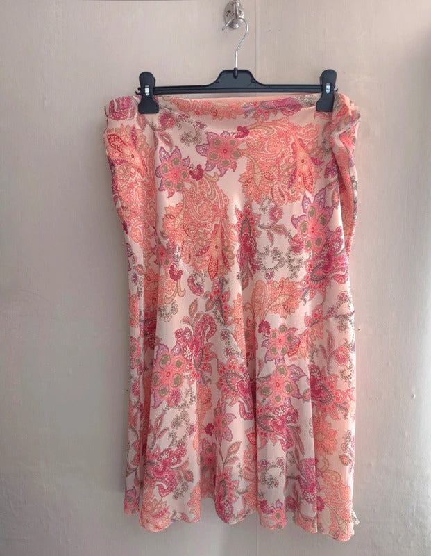 Marks & Spencer Coral Paisley Patterned Flared Midi Skirt Size 16