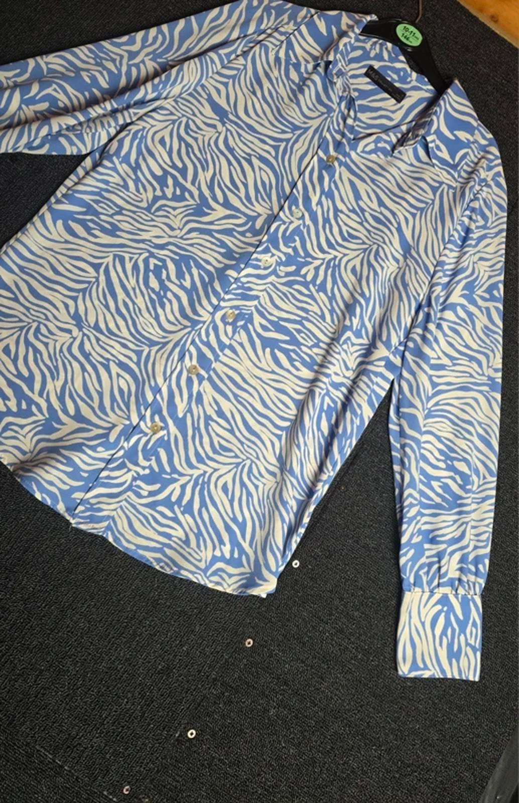 Blue & White Shirt Size 10 Relaxed Marks & Spencer