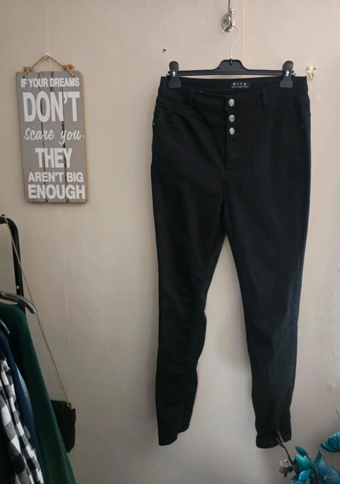Peacocks Rita Black High Rise Super Skinny Jeans – Size 14 – Button Front Detail