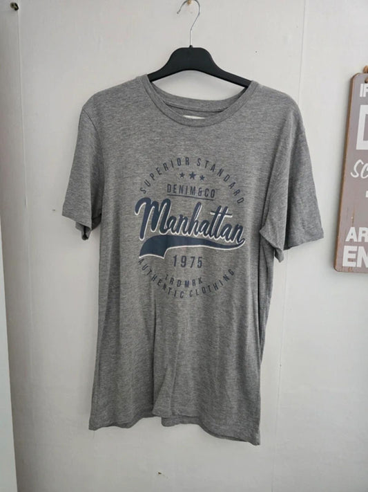 Stock & Hank Men's Grey Manhattan Graphic Crew Neck T-Shirt Size Medium