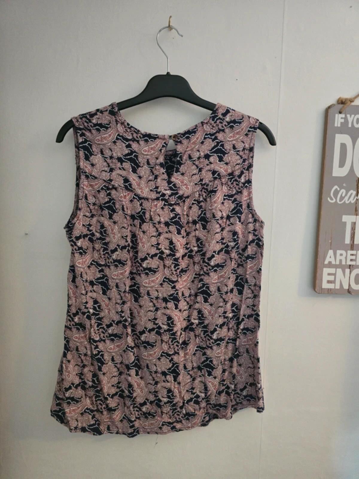 Beacon Cove Red & Navy Paisley Print Vest Top Size 14 Sleeveless 100% Viscose