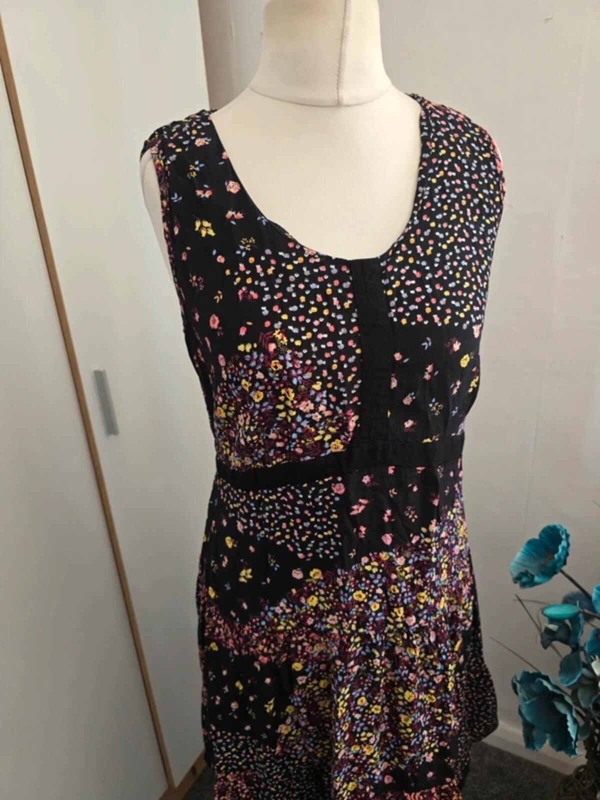 Next Multicoloured Floral Patchwork Knee-Length Flared Dress Size 12