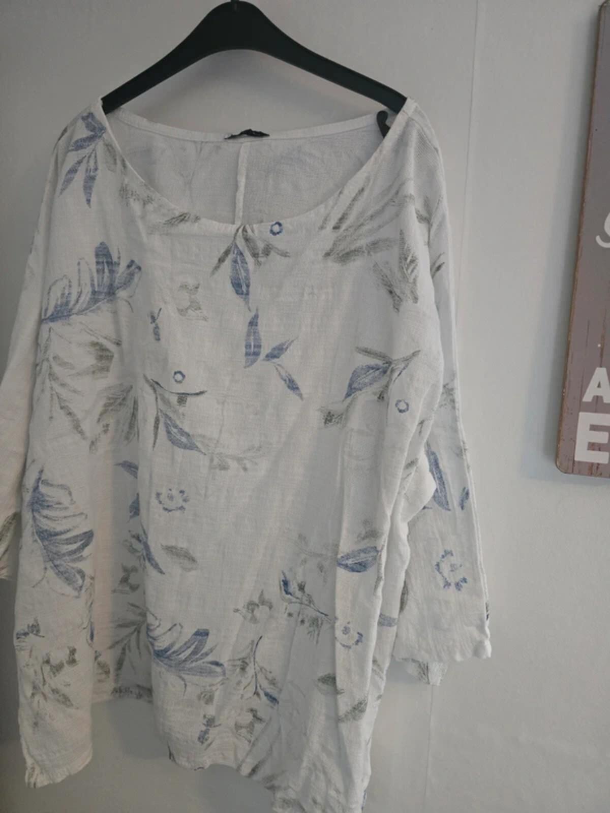 Made in Italy Oversized Floral Blue & Grey Cotton Blouse One Size NWT