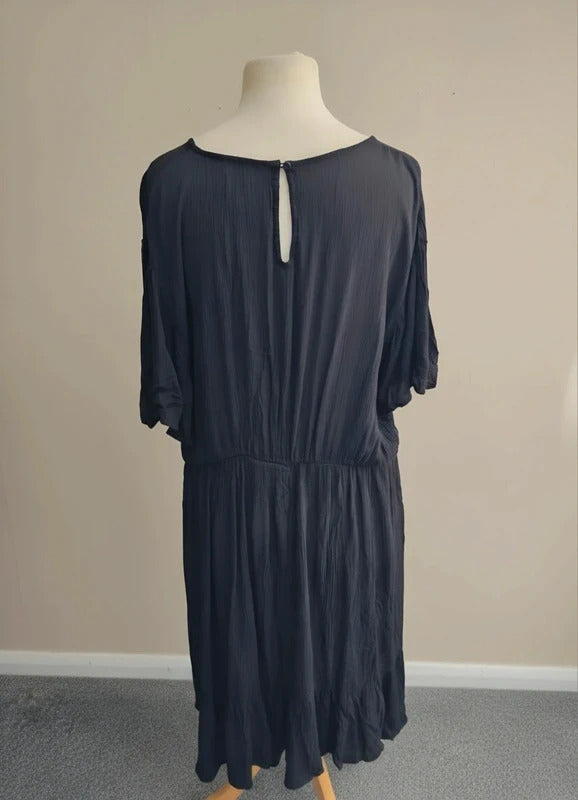 New Look Curves Black Frill & Flared Midi Dress Size 20