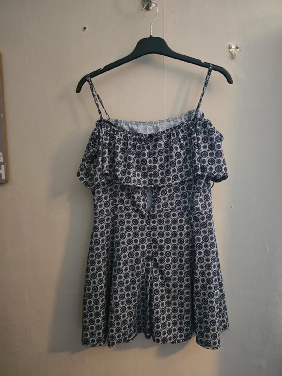 Miss Selfridge Navy White Playsuit Size 12 Cold Shoulder Floral Flared Playsuit