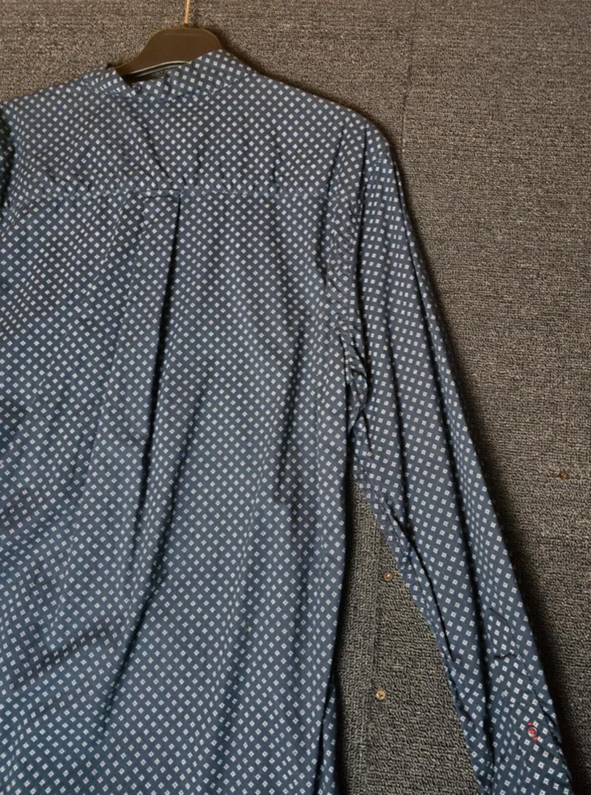 Peacocks mens navy patterned long sleeved slim fit shirt size Large