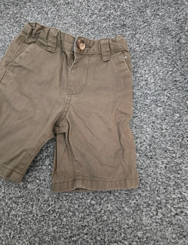 Boys Primark  Khaki Chino Shorts Age 18-24 Months