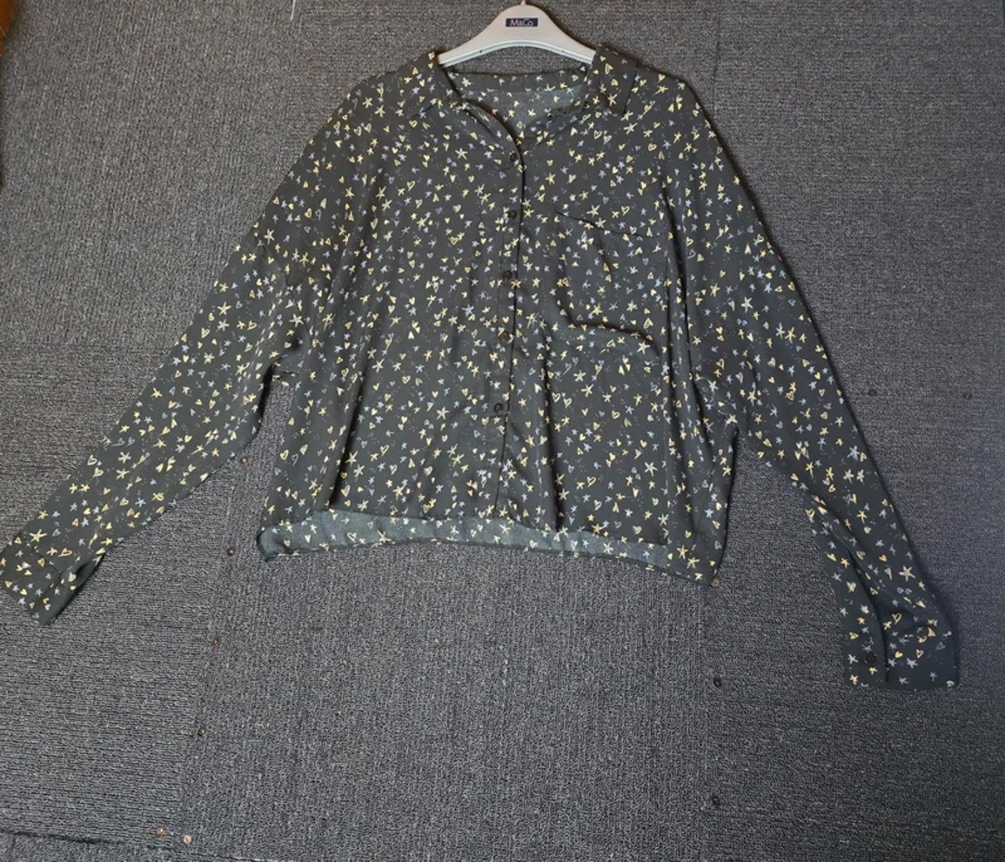 Primark black star print long sleeved relaxed shirt size 16