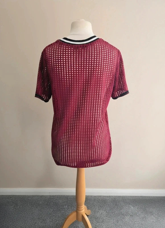 Carpe Diem Women's Burgundy Sheer Netted Short-Sleeved T-Shirt Size 10