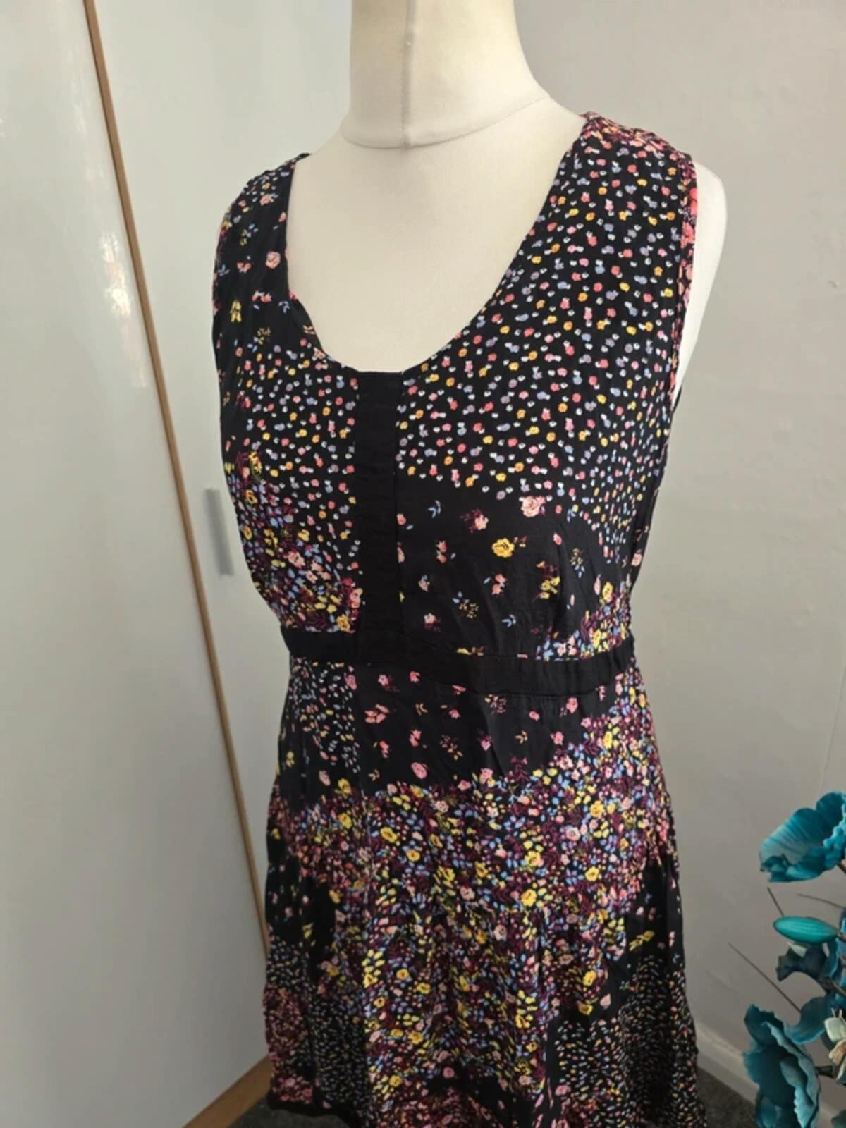 Next Multicoloured Floral Patchwork Knee-Length Flared Dress Size 12