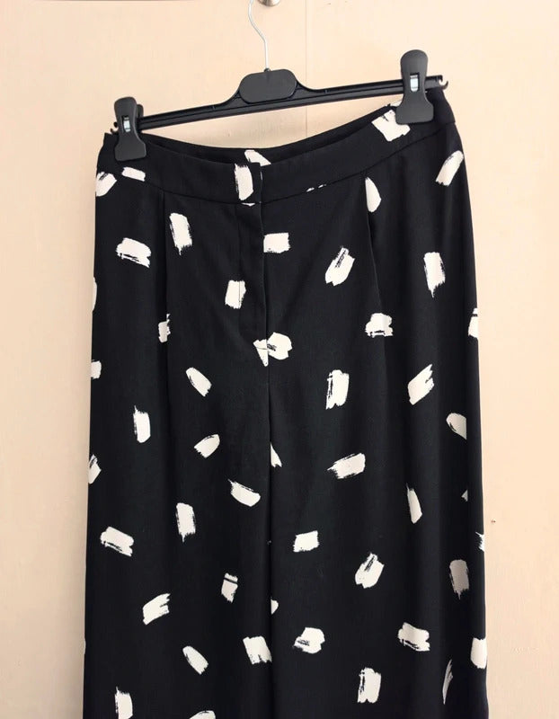 Edit Mark Hayes Black & White Patterned High Waist Cropped Flared Trousers  10