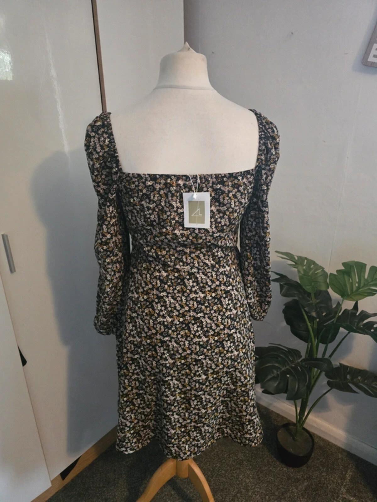 NWT Anotherlook Black & Beige Off The Shoulder Flared Dress Size 12
