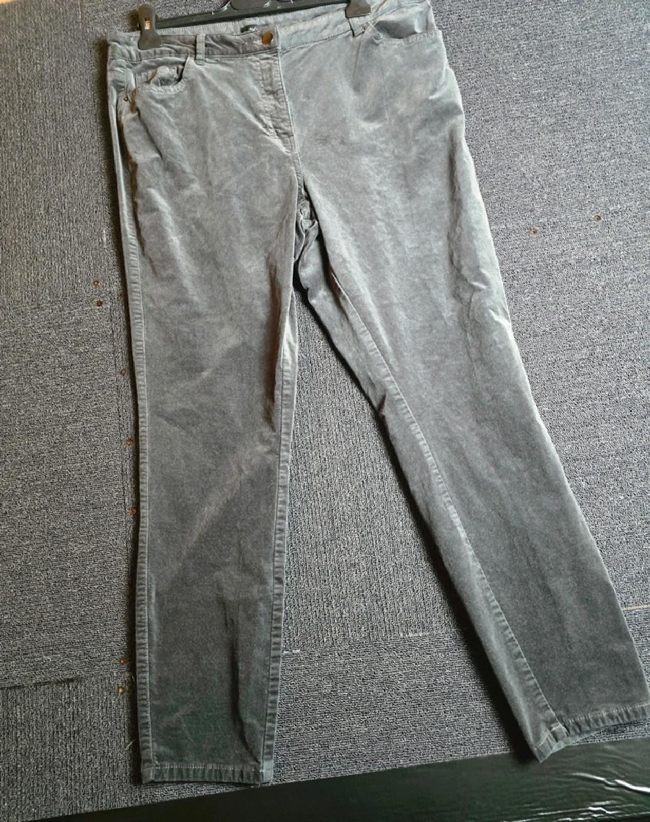 M&Co Dark Grey Velvet Feel Trousers Size 18R High Waist Slim Leg