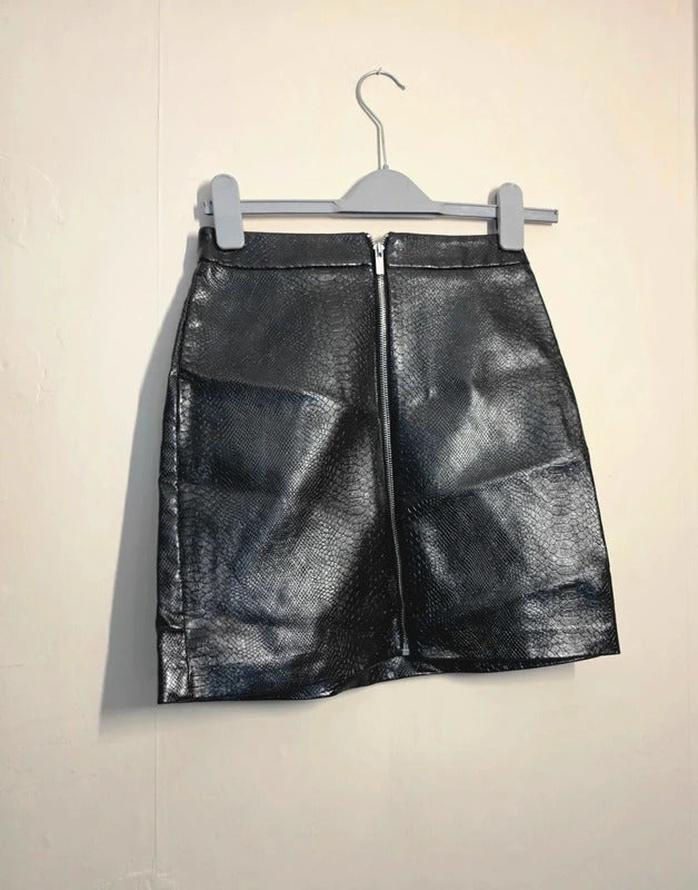 New Look Black Faux Leather Snakeskin Mini Skirt Size 6
