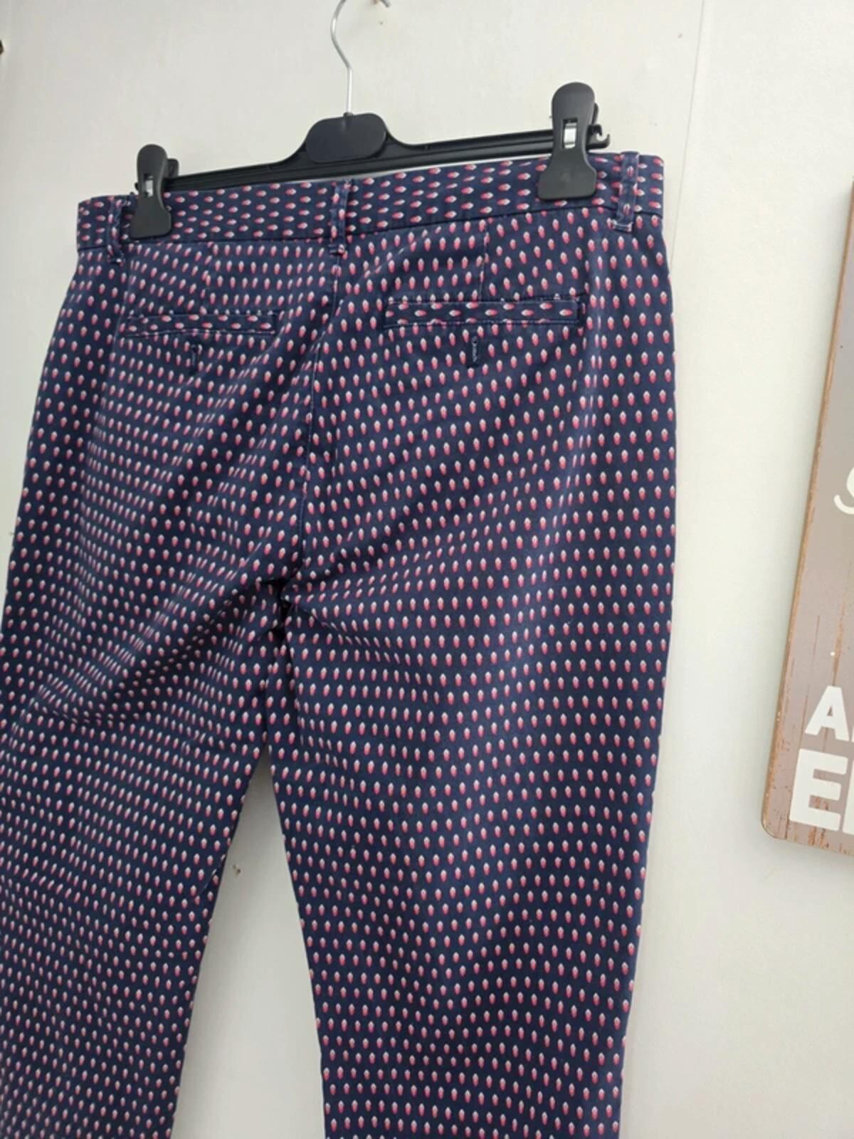 GAP Women's Navy Blue & Pink Polka Dot Cropped Khaki Trousers Size 10 Reg