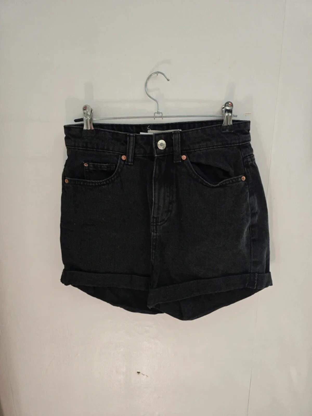 Primark Ladies Black High Waisted Denim Shorts Size 4