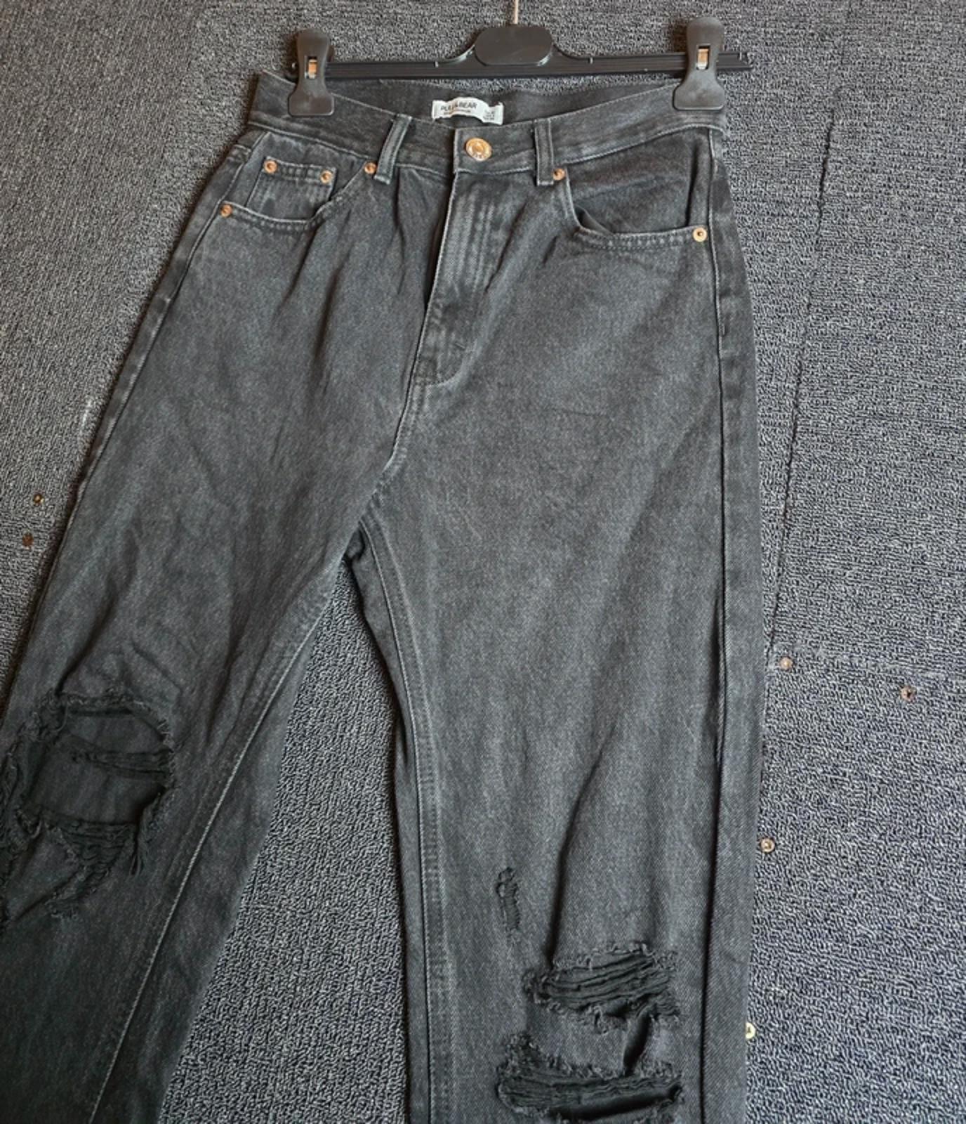 Pull & Bear Black Ripped High Waisted Jeans Size 8 Slim Leg