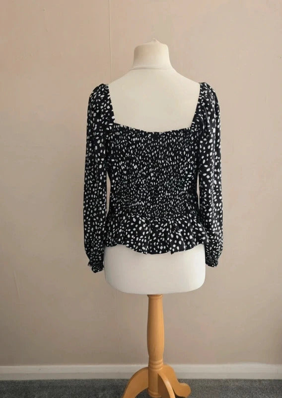 New Look Black & White Polka Dot Long Sleeved Peplum Top Size 18