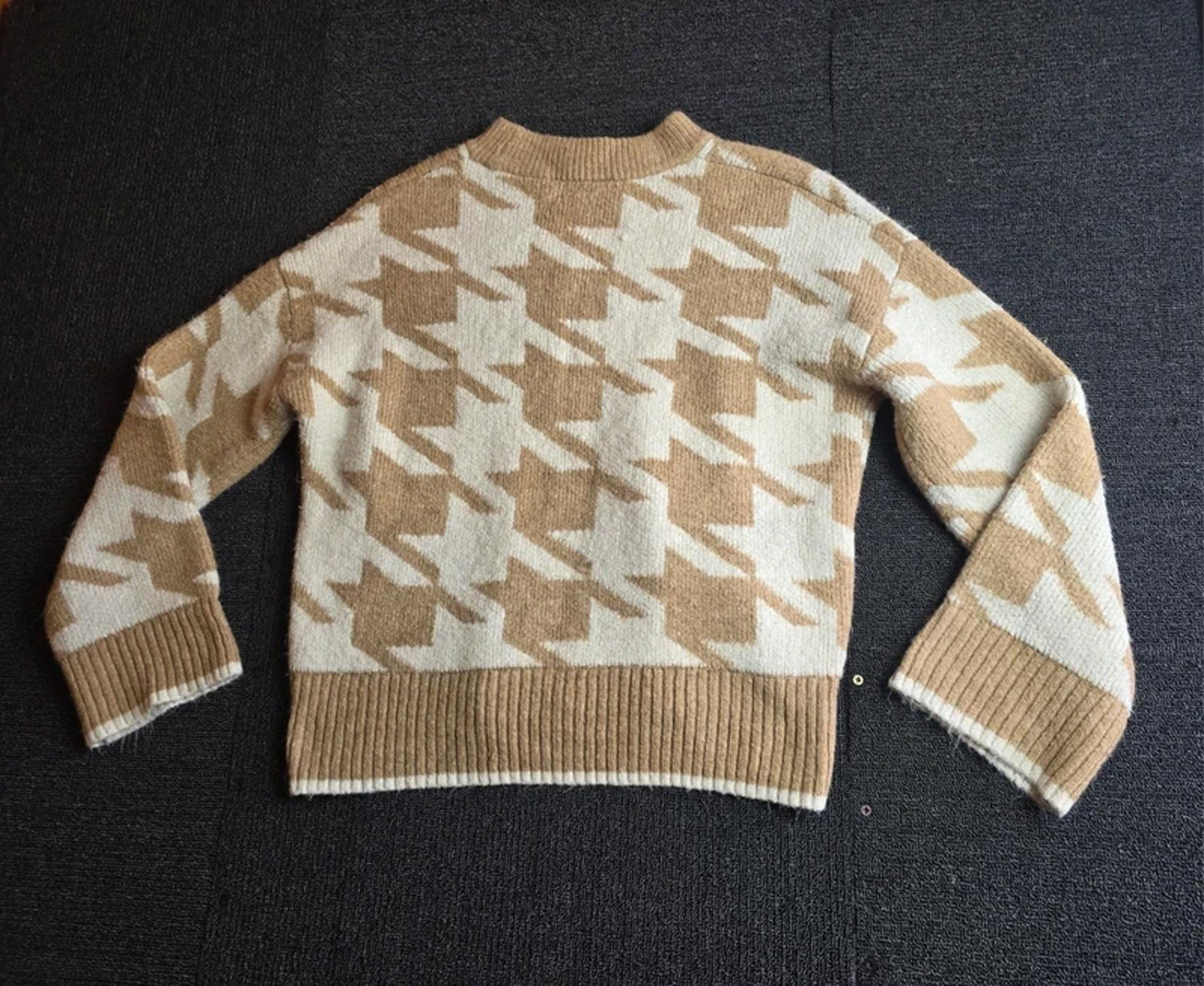 F&F Oversized Jumper Beige & White Size 12 Knit Casual Layering