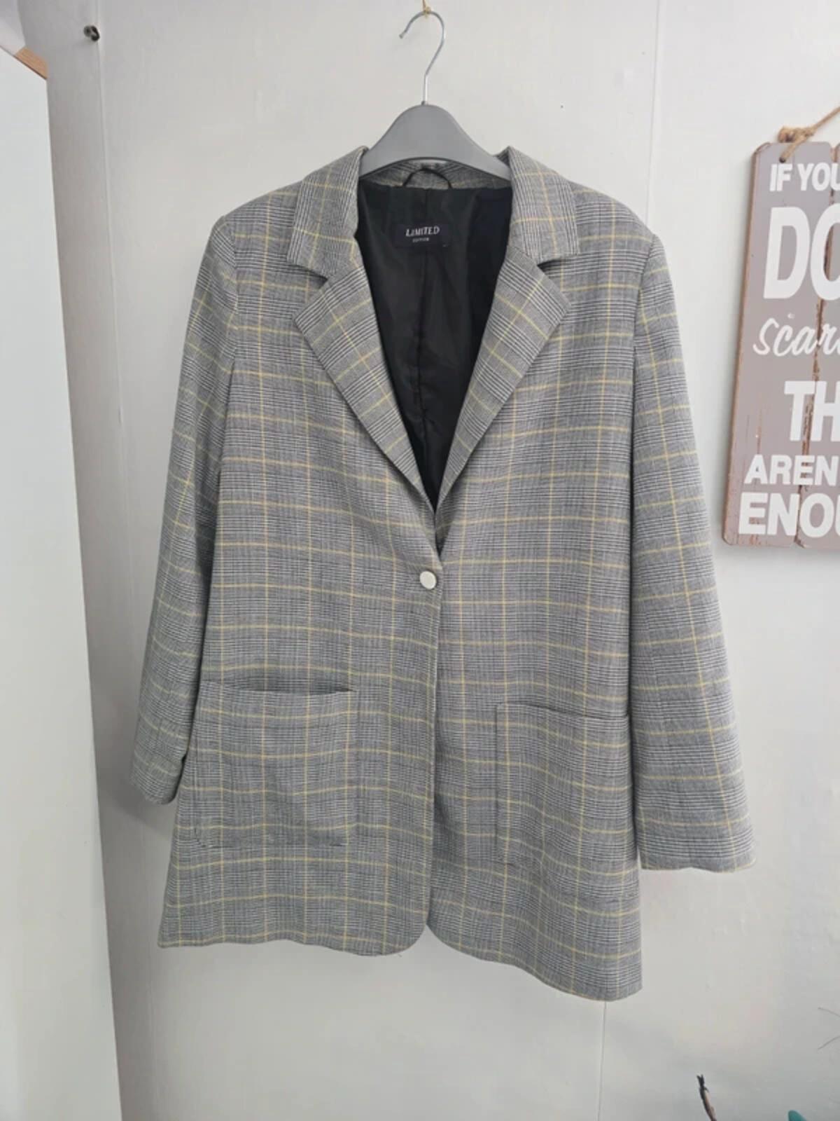 Marks & Spencer Grey & Yellow Checked Oversized Blazer - Size 10