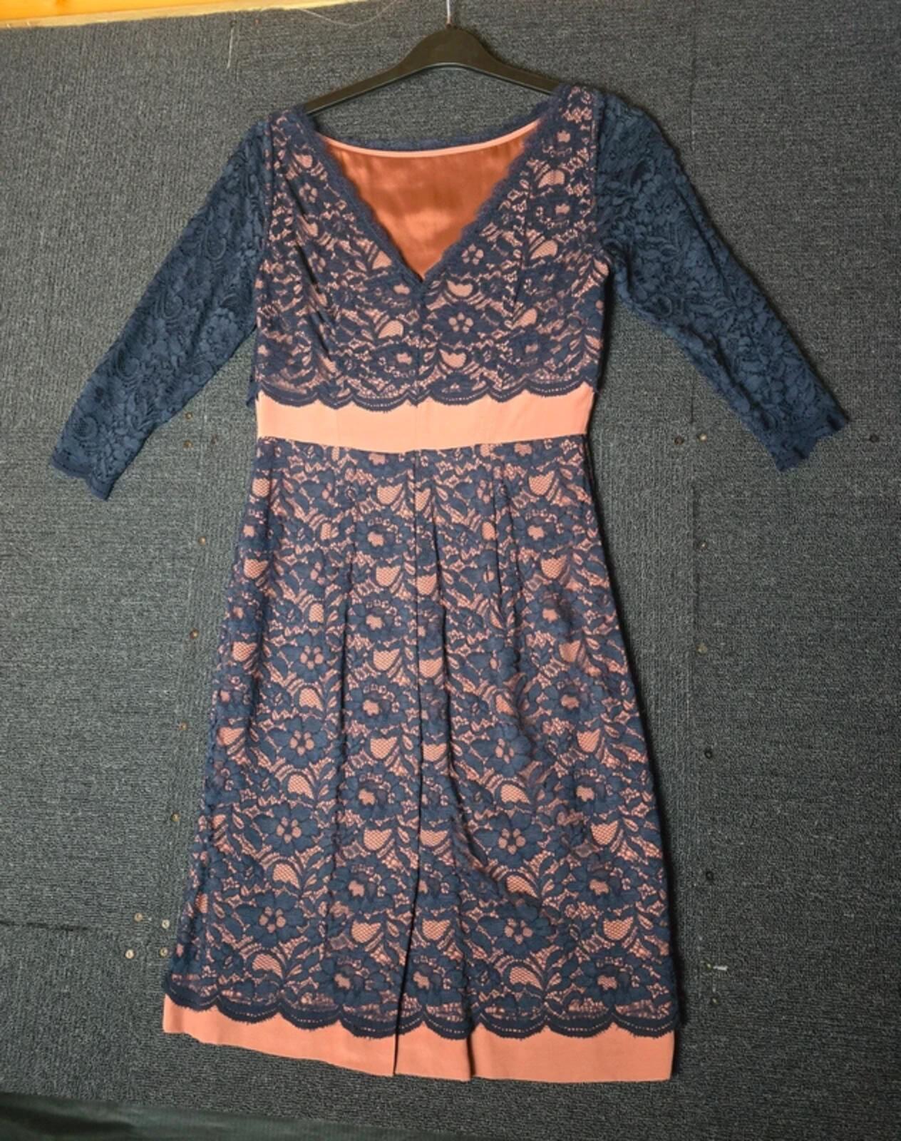 Boden navy & beige lace dress NWT size 10 Sheer