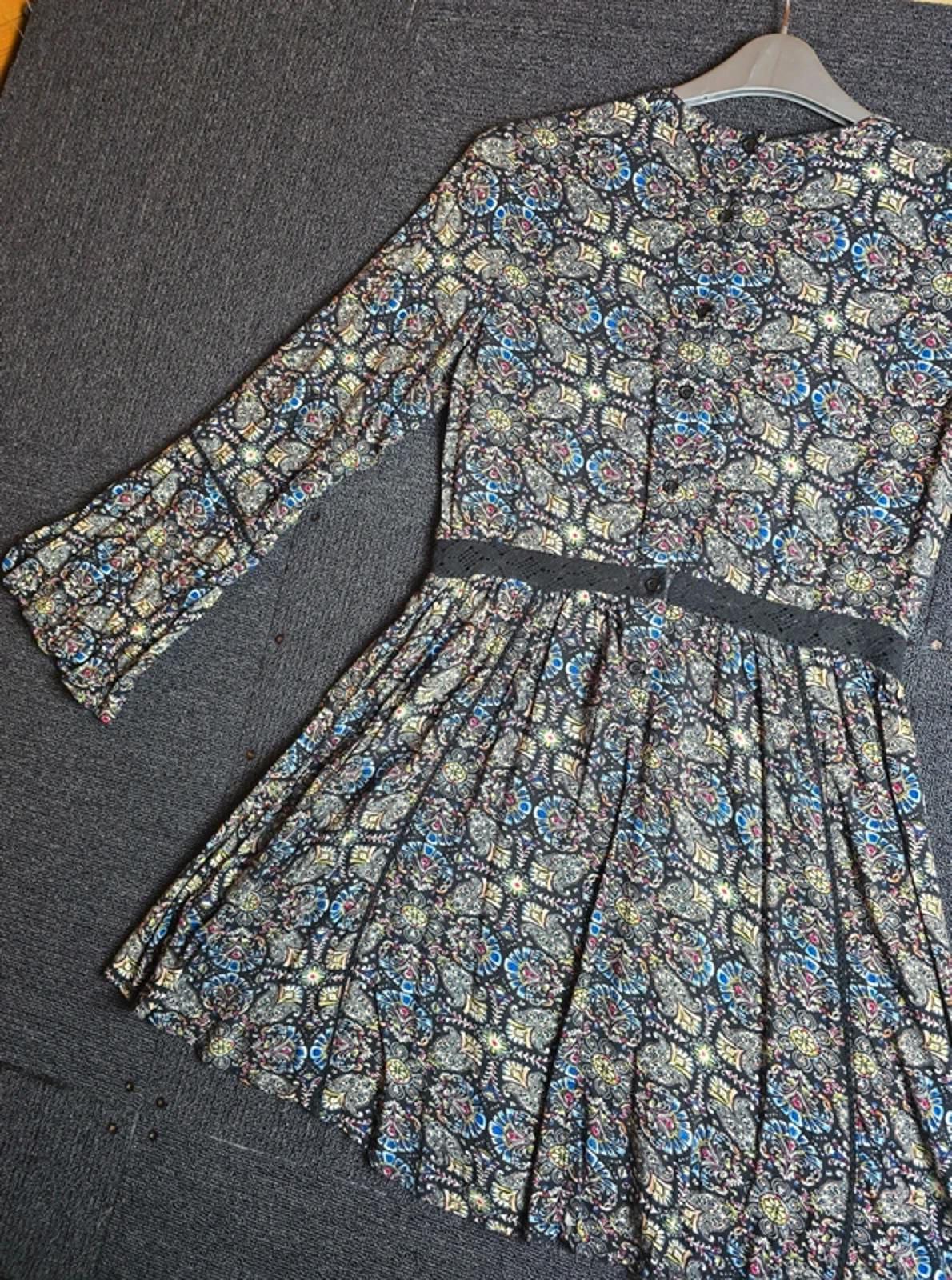 Brave Soul Patterned Dress Black Multicolour Size 12 Knee Length Casual Wear