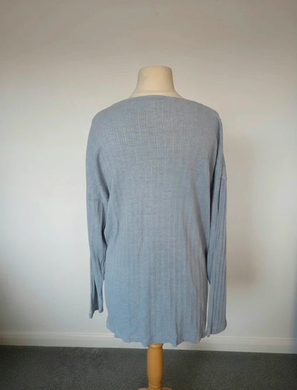 Jackpot by Carli Gry Light Blue Ribbed V-Neck Long Sleeve Top Size 2