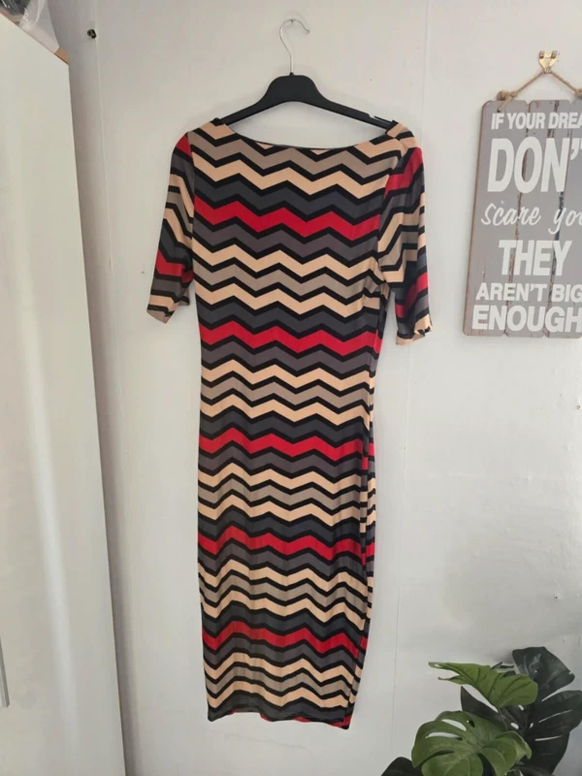 Louche Grey Red and Beige Zigzag Bodycon Maxi Dress Size 10