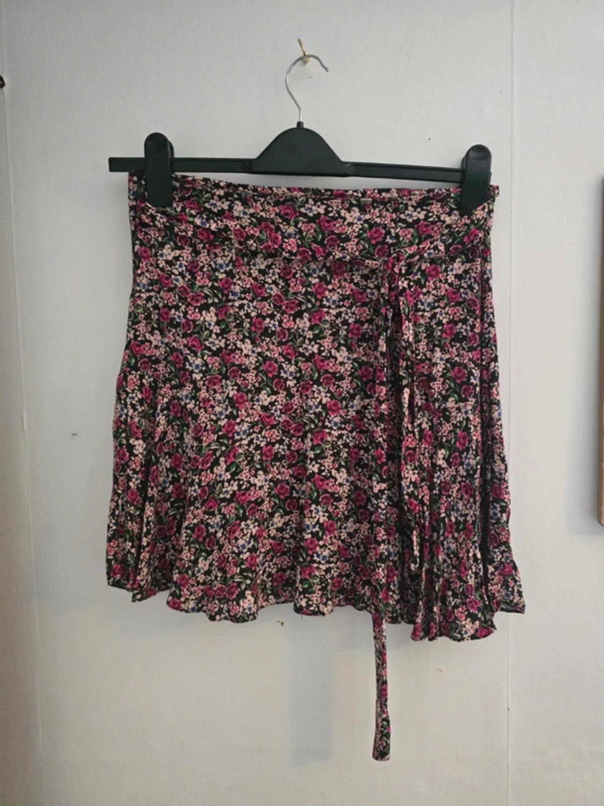 New Look Multi-Coloured Floral Flared Mini Skirt with Belt Size 10