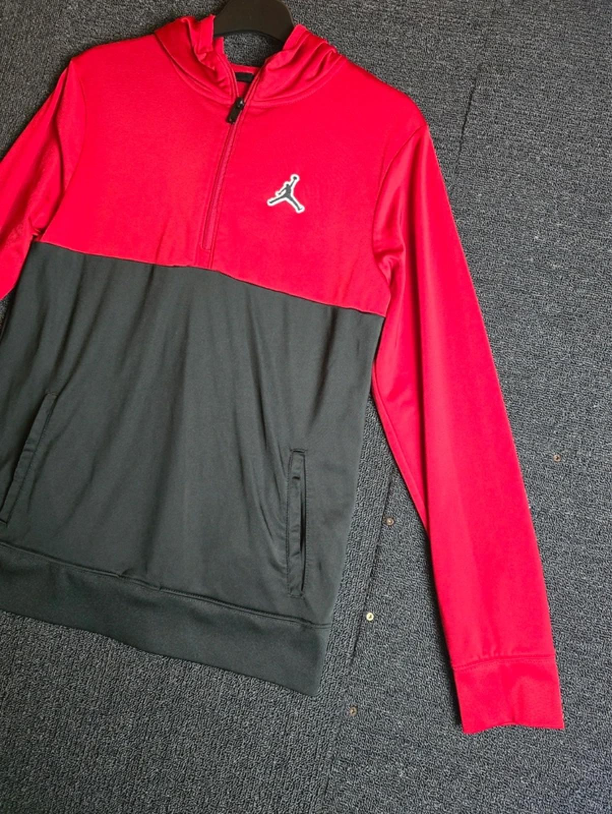 Jordan Red & Black ¼ Zip Hoodie Age 13–15 Sports Casual Boys