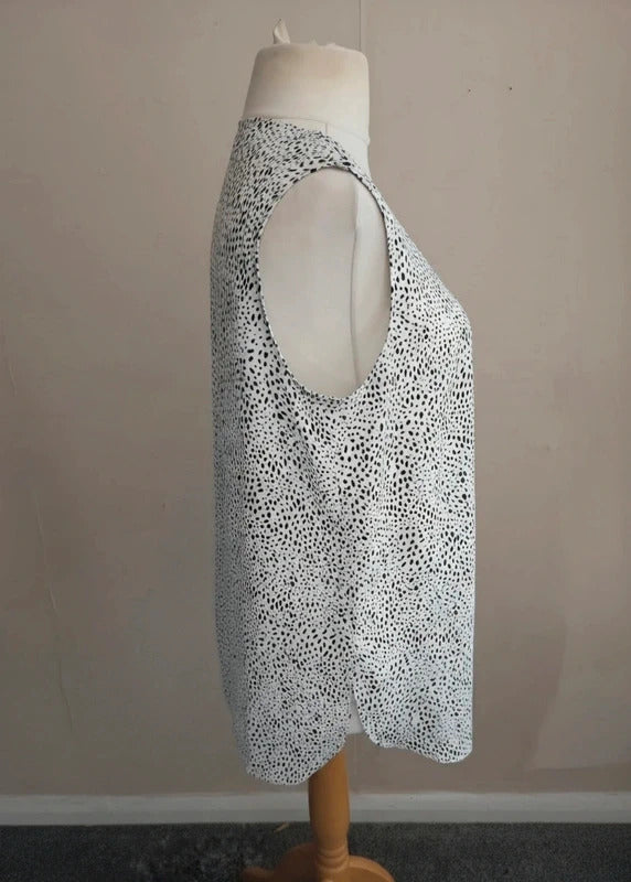 George White & Black Patterned V-Neck Sleeveless Vest Top Size 12