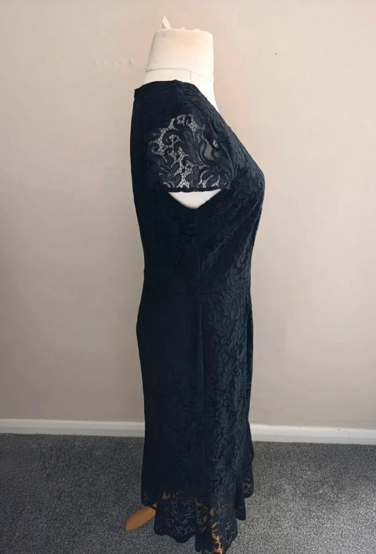 Bonmarche Women's Black Lace Short-Sleeved Sheer Hem Midi Dress NWT Size 12