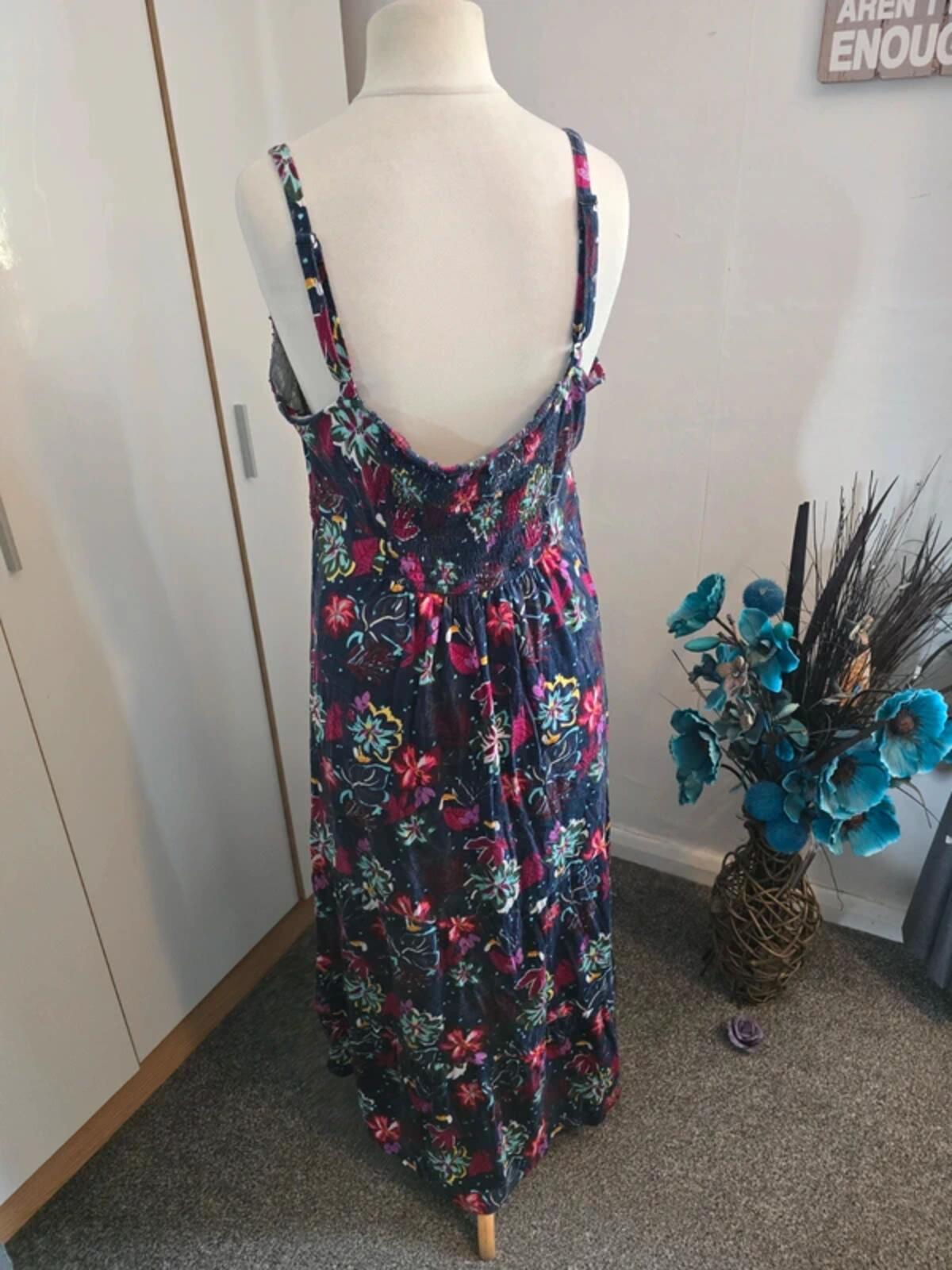 Manterey Multicoloured Floral Bird Cotton Embellished Dress Size 18