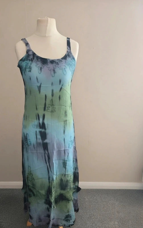 Vintage Style Green, Purple & Black Tie-Dye Embroidered Midi Dress  Size 12-14
