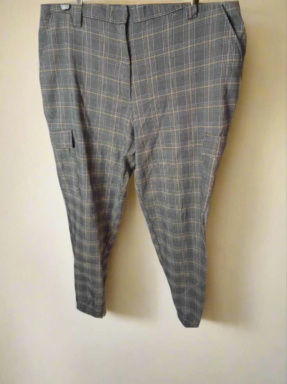 Primark grey checked cuffed elasticated cargo trousers size 18