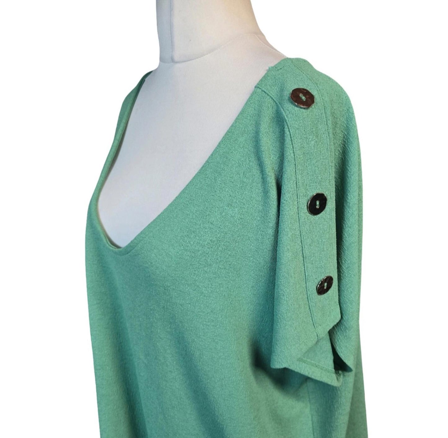 Matalan green t-shirt size 24