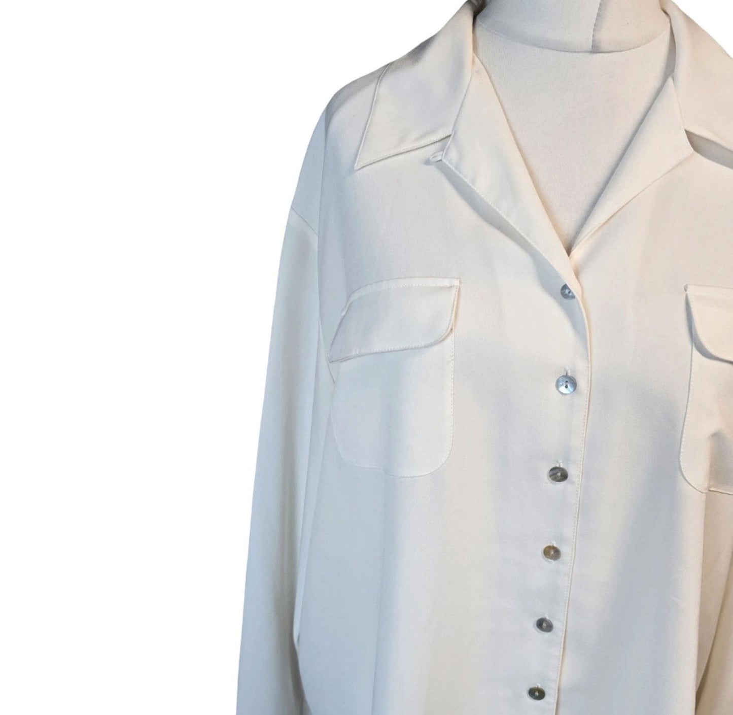 Isabelle cream oversized blouse size 18