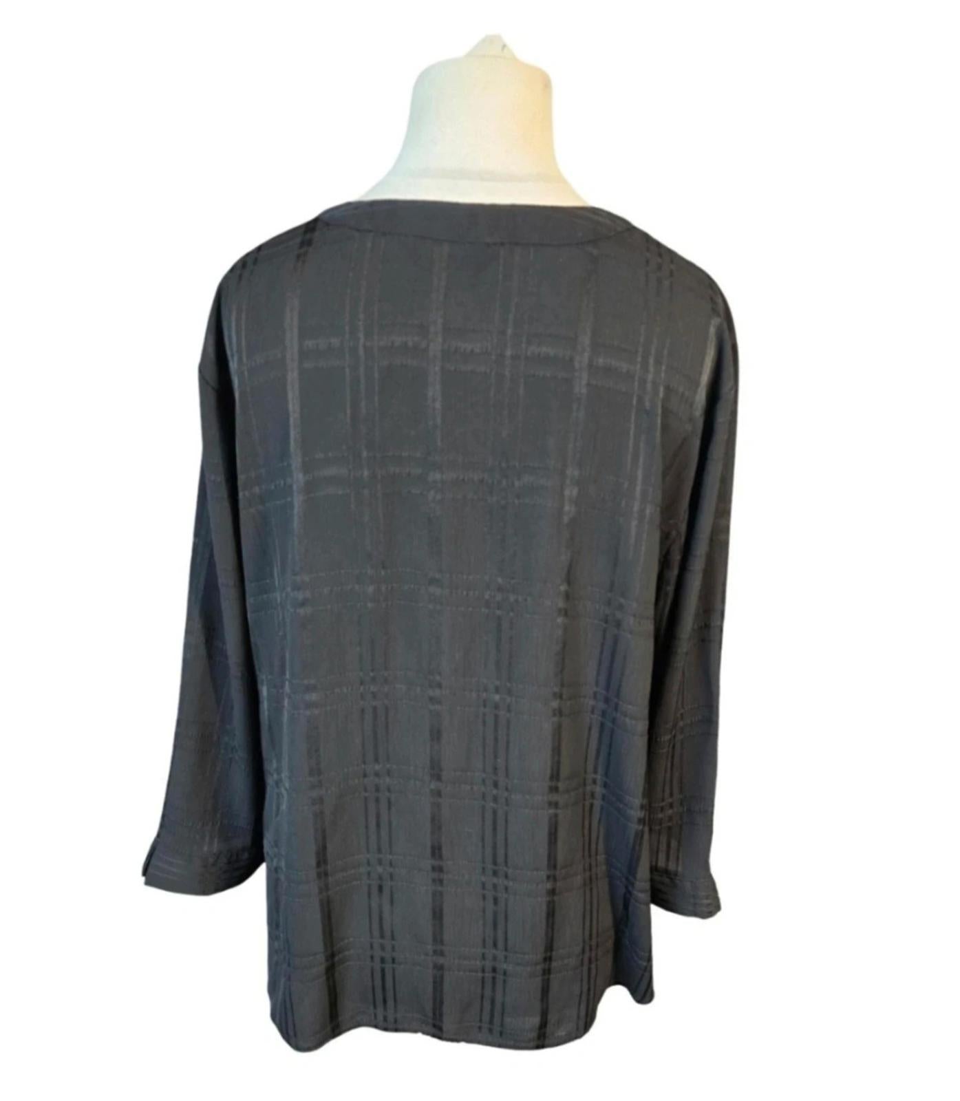 Nutmeg black blouse size 16 work