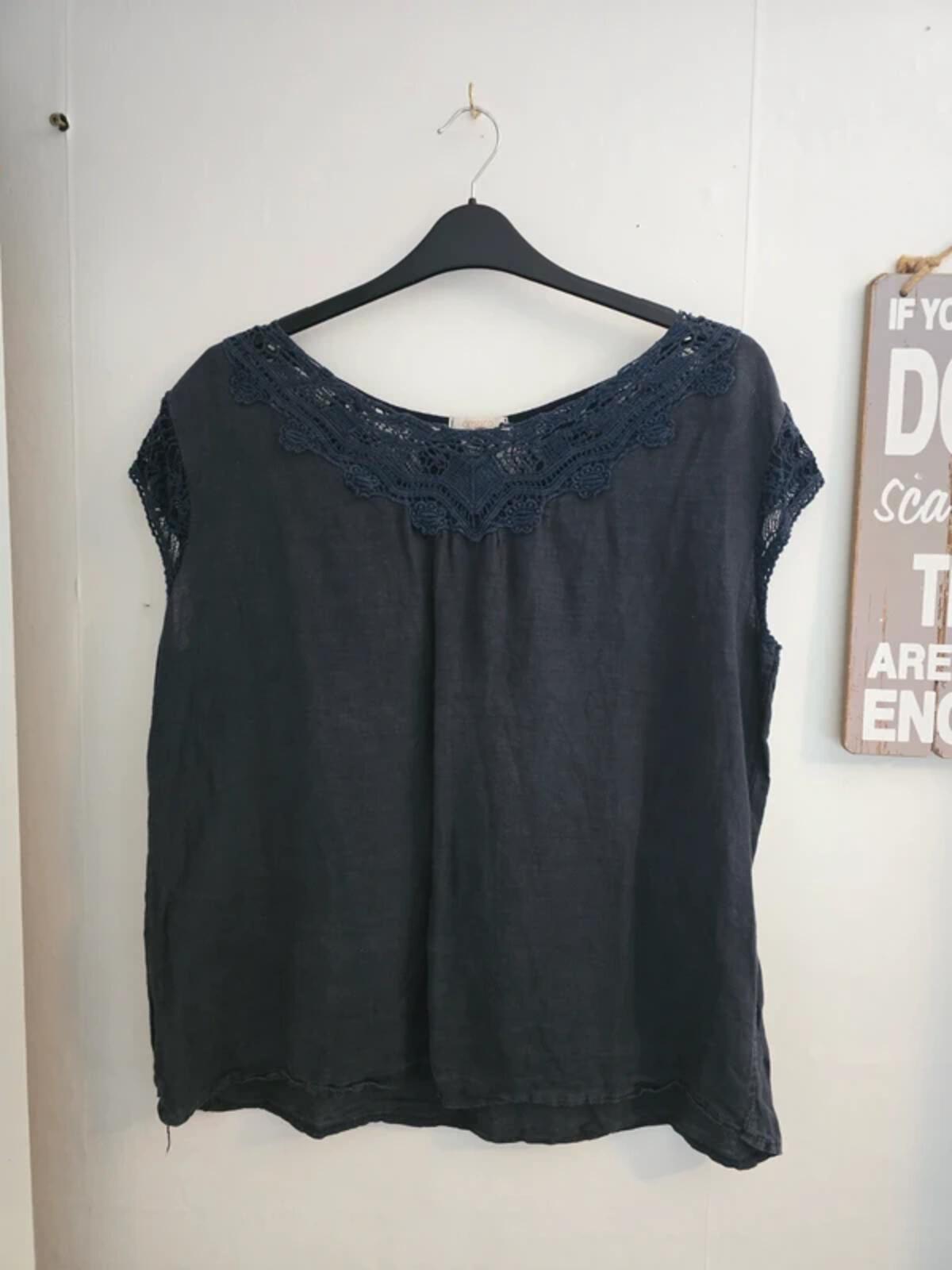 Ambra Navy Linen Crochet Detail Relaxed Top L Size  16-18