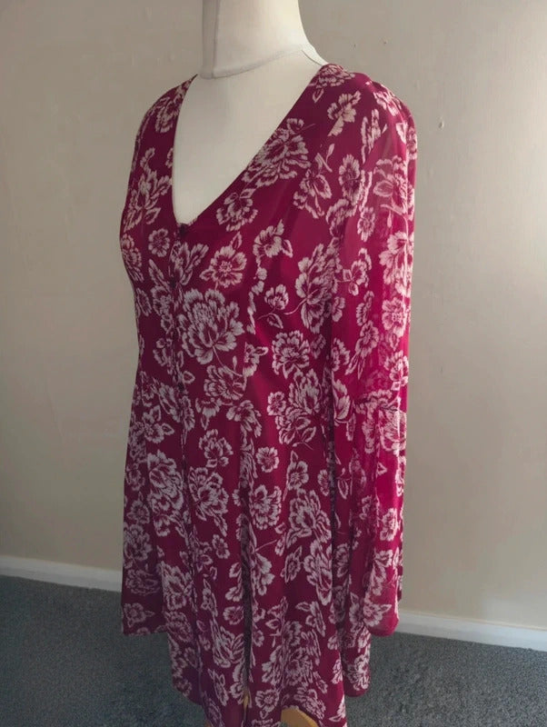 Brave Soul Burgundy White Floral Dress Size 10/12 Long Flared Sleeves Boho Style