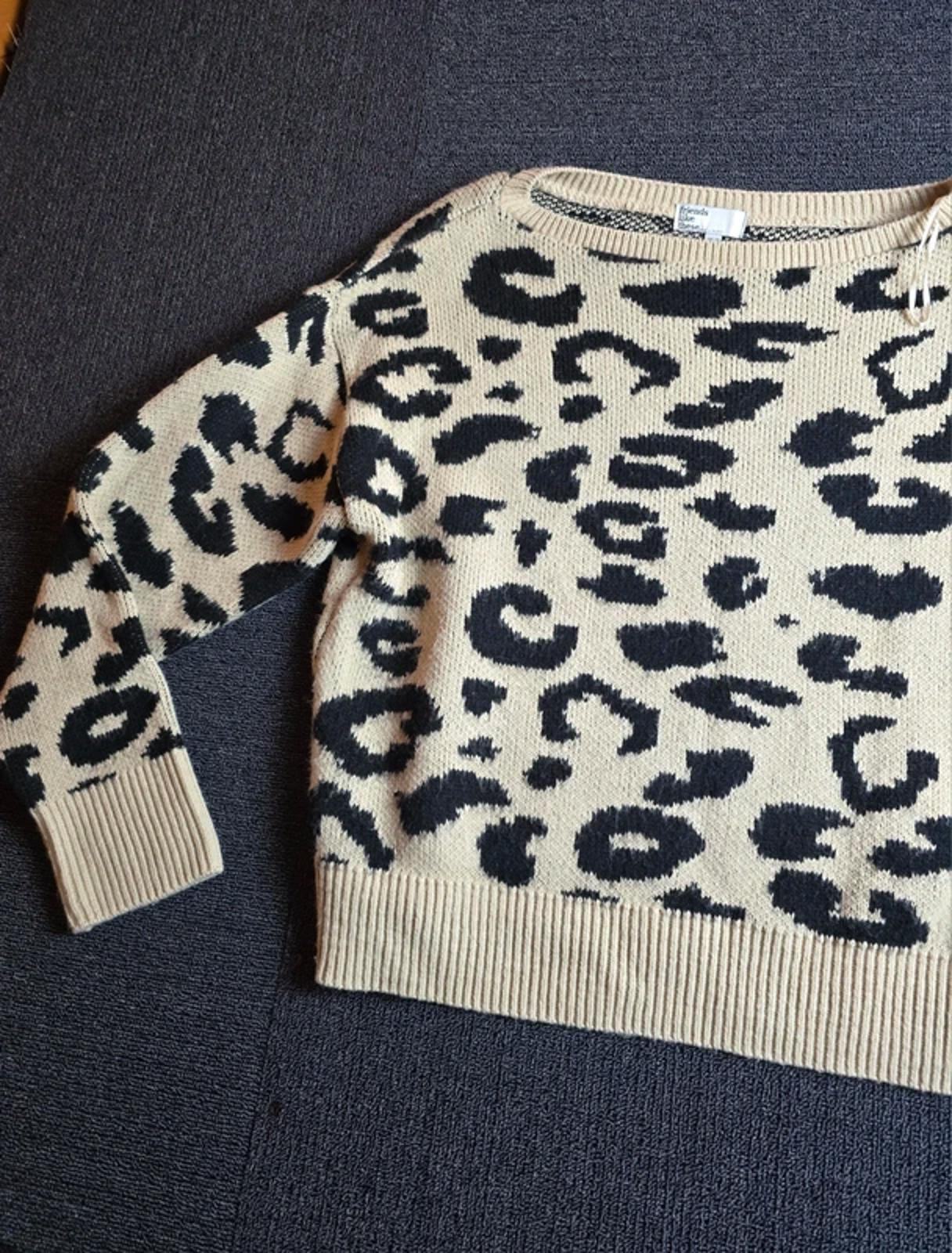 Beige & Black Jumper Size 12 Leopard Print Everyday Friends like these