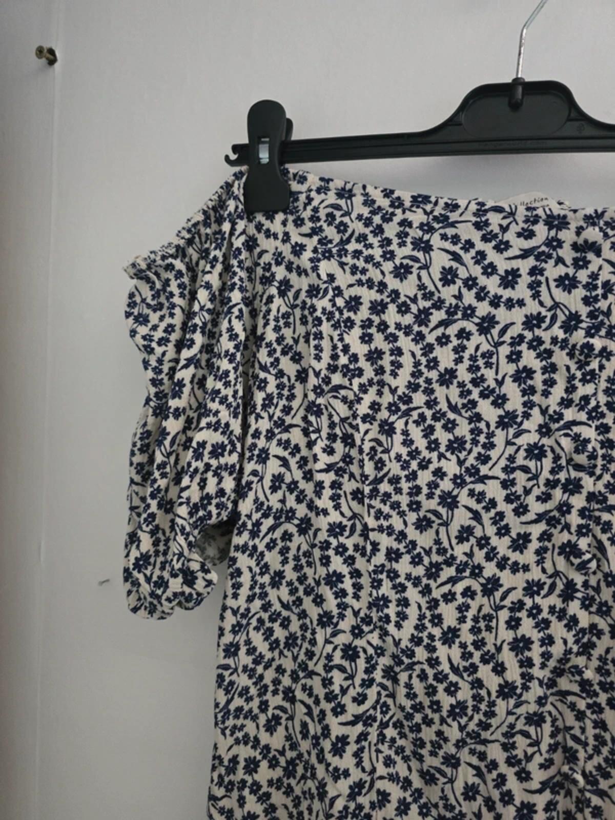F&F Cream & Navy Floral Off-The-Shoulder Top Size 18