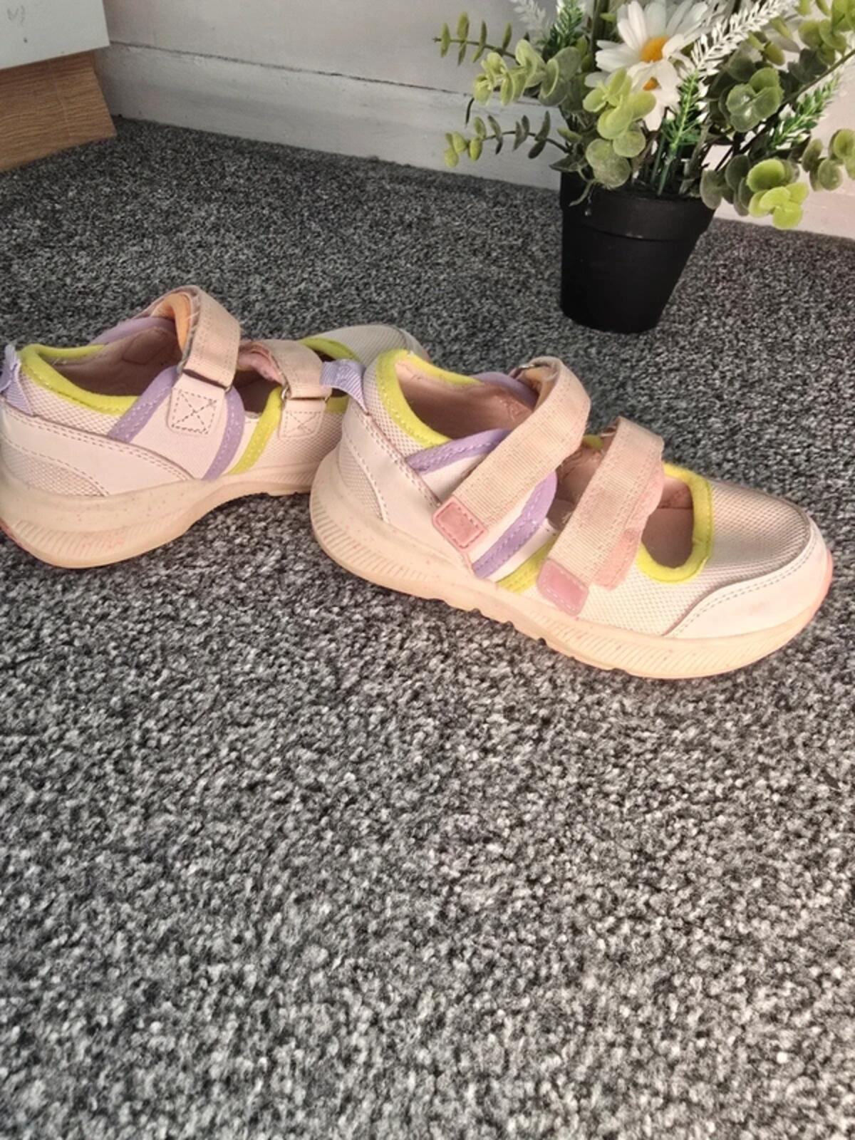 Tu Girls Multicoloured Mesh Velcro Trainers Size 10 Junior
