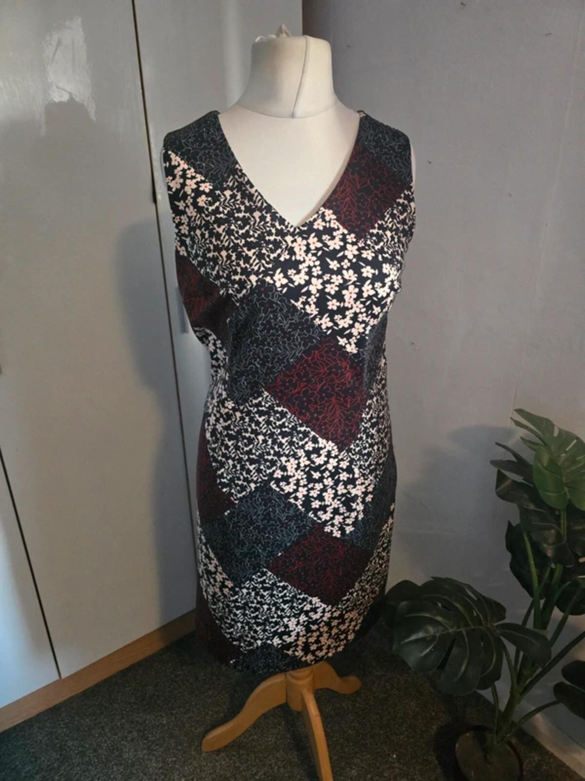Tu Patchwork Floral A-Line Midi Dress Size 10