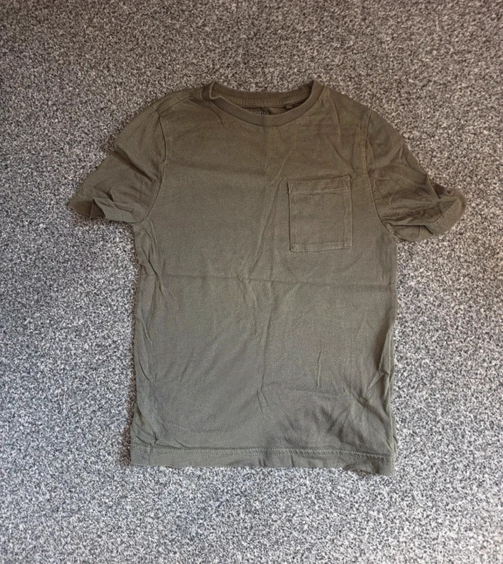 F&F Boys Khaki Green Cotton Short Sleeve T-Shirt – Age 5–6 Years
