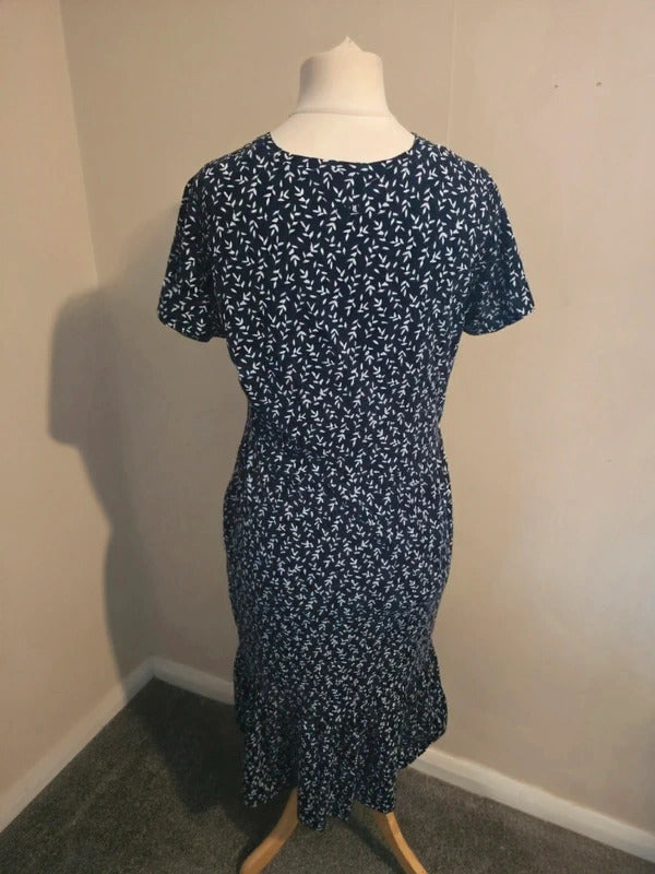Barbour Navy & White Floral Short Sleeved Flared Midi Dress with Pockets Size 12